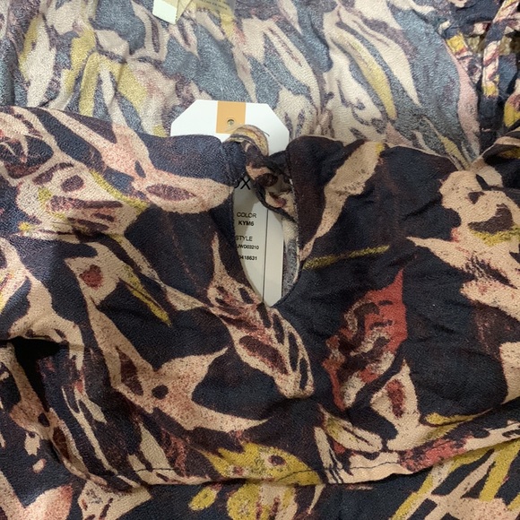 NWT. Roxy summer dress - Picture 8 of 11